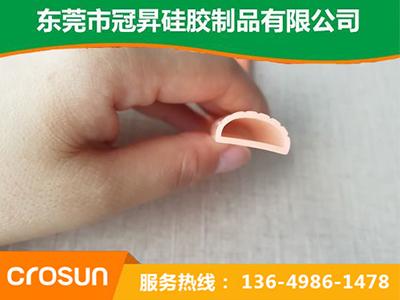 異形矽（guī）膠管